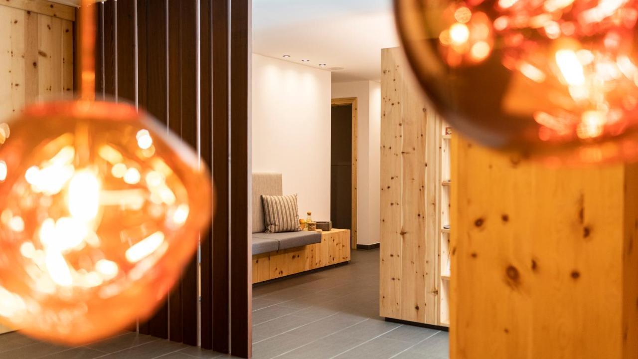 Natura Boutique Chalet Wellness Spa 多比亚科 外观 照片